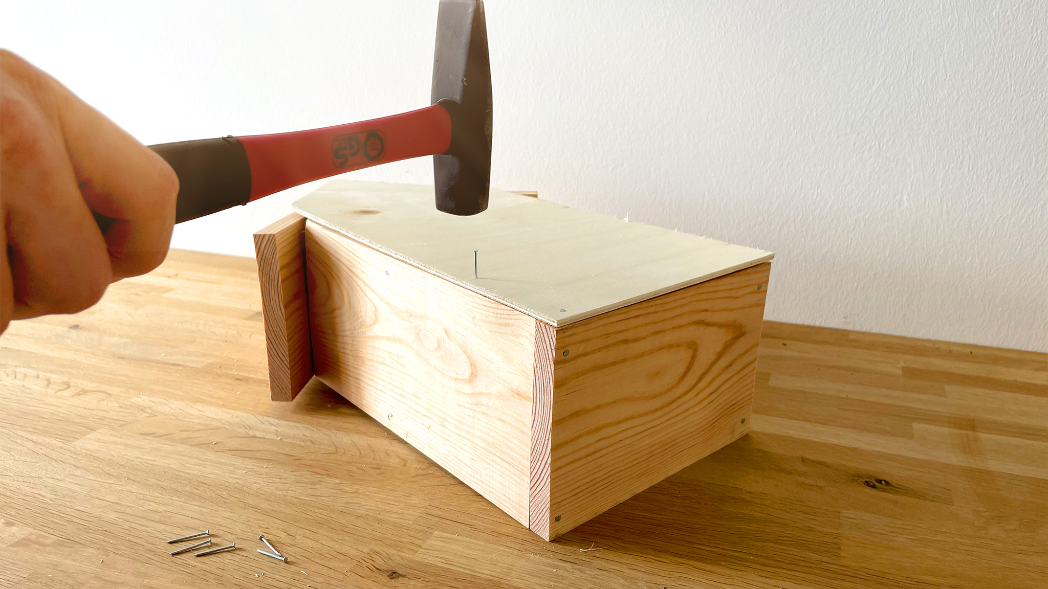 artikel_image_2048x1152_insektenhotel_step03