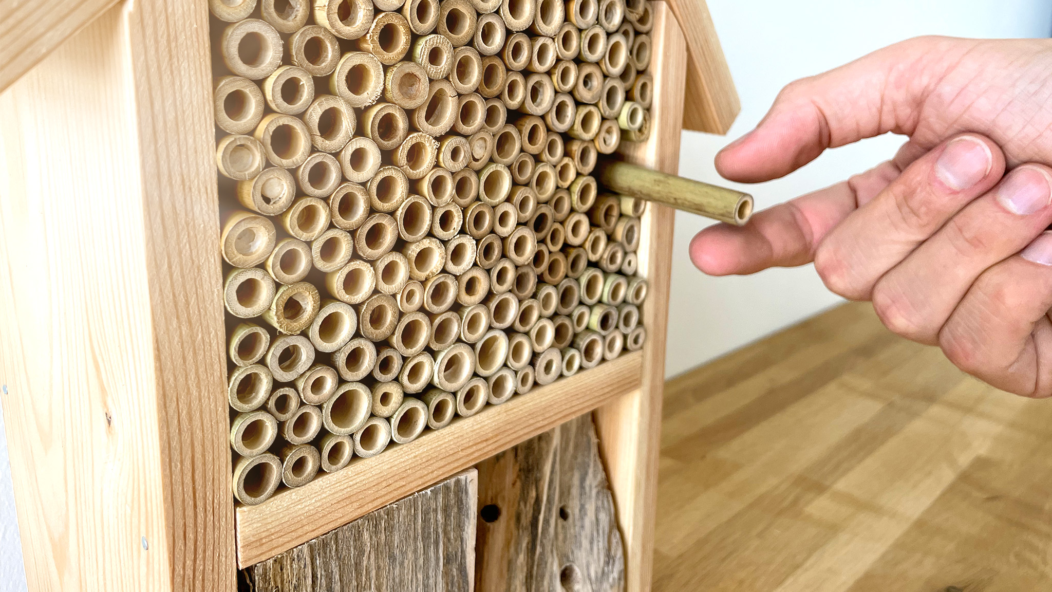artikel_image_2048x1152_insektenhotel_step06