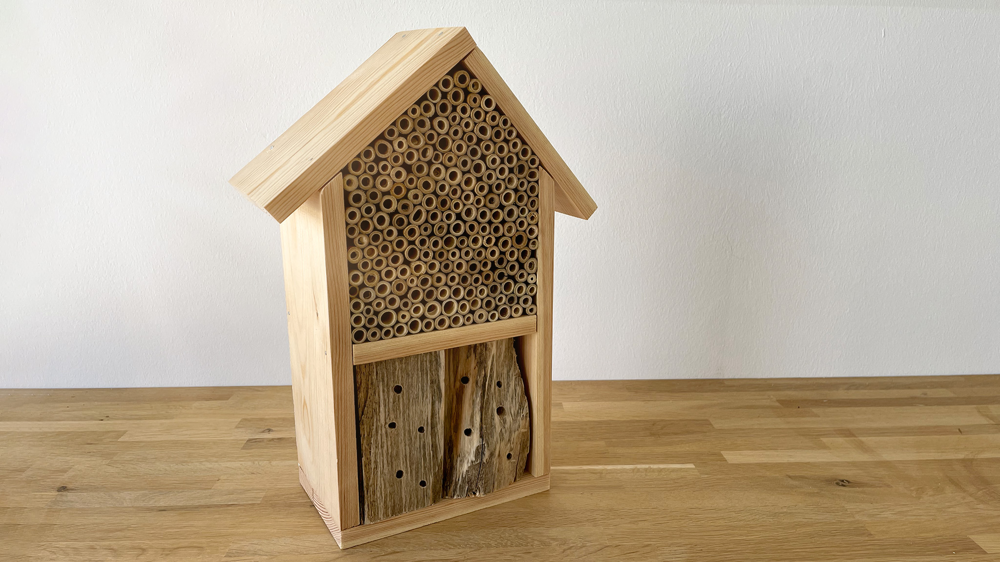 artikel_image_2048x1152_insektenhotel_step07