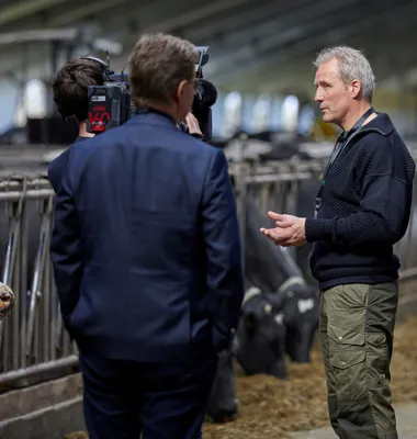 Arla Foods offentliggør halvårsresultat for 2023: En balancegang i et nedadgående marked