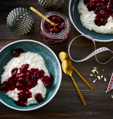 Arla med rekordhøj produktion af risalamande: 7 ud af 10 danskere spiser altid risalamande juleaften