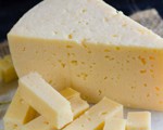 Hvorfor er der huller i ost?