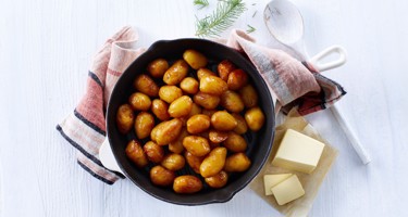 Hvordan laver du brunede kartofler?