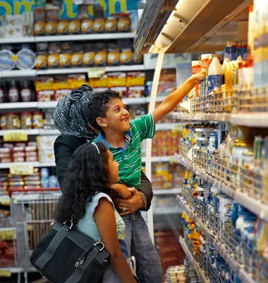 Arla køber strategisk osteforretning i Mellemøsten af Mondeléz International