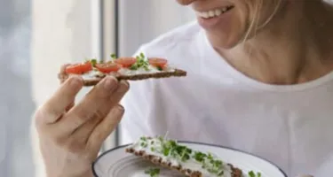 ¿Cómo dejar la dieta y nutrirse desde el amor propio?