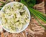 Cómo hacer mantequilla de ajo