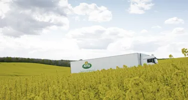 Arla Foods dona 8.000 kilos de comida a San Juan de Dios