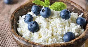 El queso cottage para dietas bajas en grasa