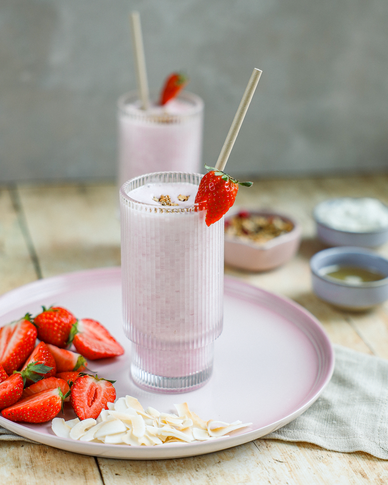 PNG_Version-Protein milkshake with strawberry and ricotta