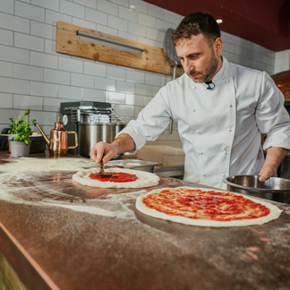 Portrait d'un champion de la pizza