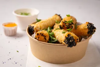buffalo-chicken-spring-rolls.jpg