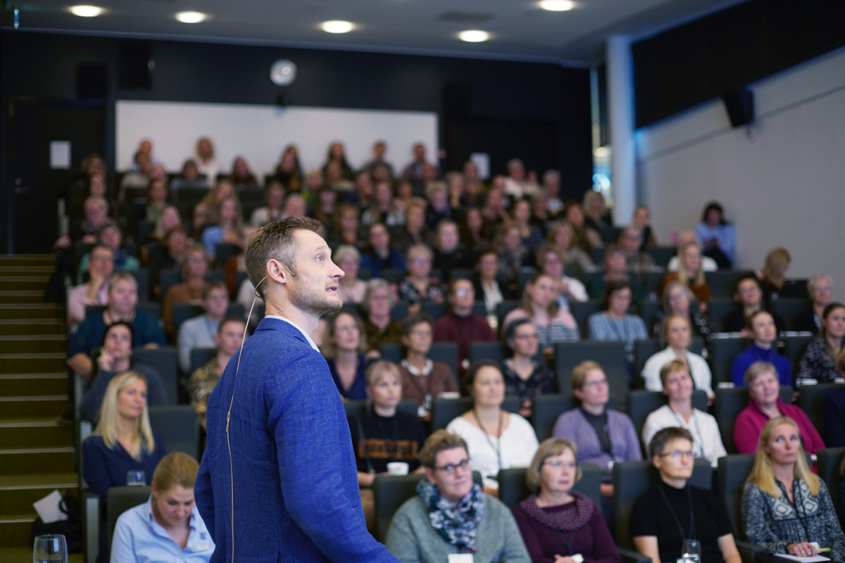 https://cdb.arla.com/api/assets/arla-pro-dk/arlapro-ernaringsseminar-v05.jpg