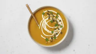 Roasted Butternut Squash and Pepper Soup_16x9