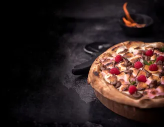 5_try-your-hand-at-dessert-pizzas