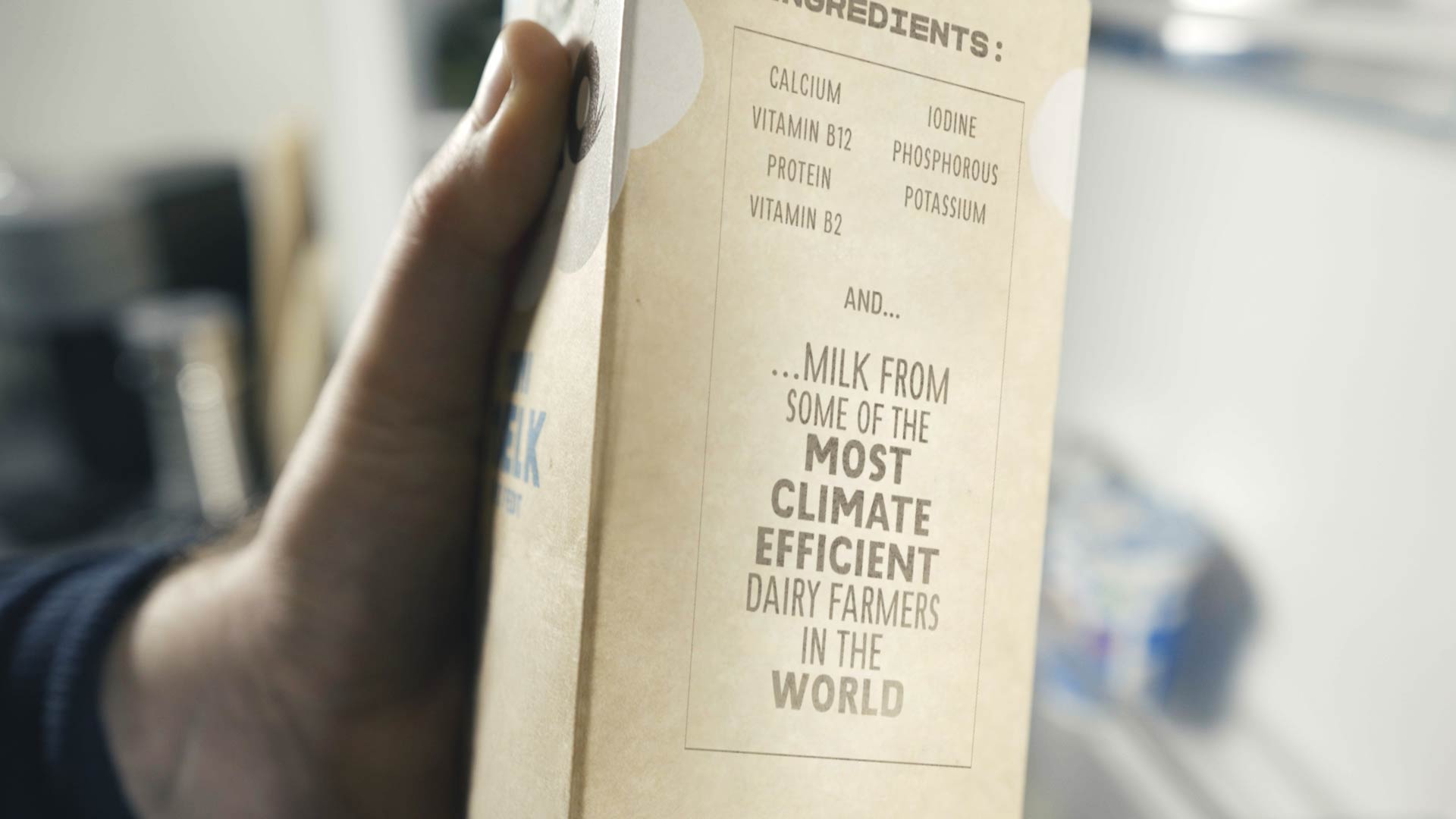 https://cdb.arla.com/api/assets/arla-pro-uk/still-image-uk.jpg