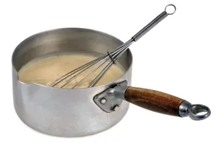 kastrull-med-bechamelsas.jpg