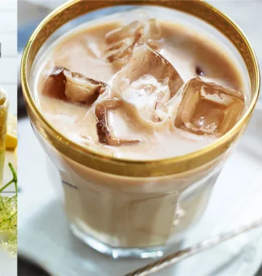 När solen skiner är Arlas recept på flädersaft och islatte särskilt populära törstsläckare. Foto Arla.