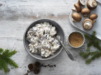 Vegetarisk sill i yogurtsås_TIF.jpg