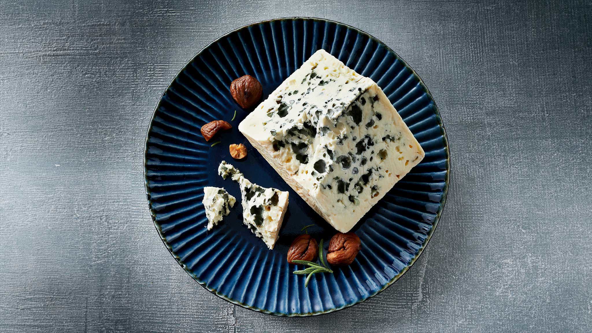 Lyft smakerna på din osbricka med Roquefort