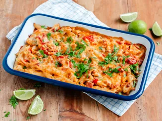 Chicken fajita pasta bake