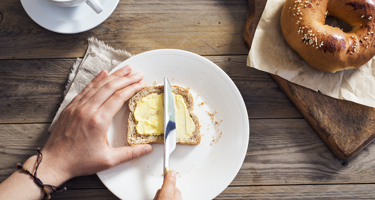 Does butter have lactose?