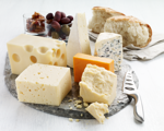 How much protein is in cheese?