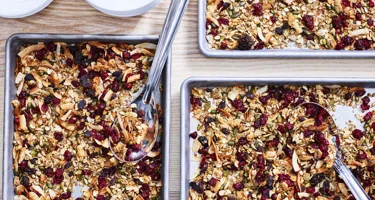 Top 4 home made granola recipes and tips