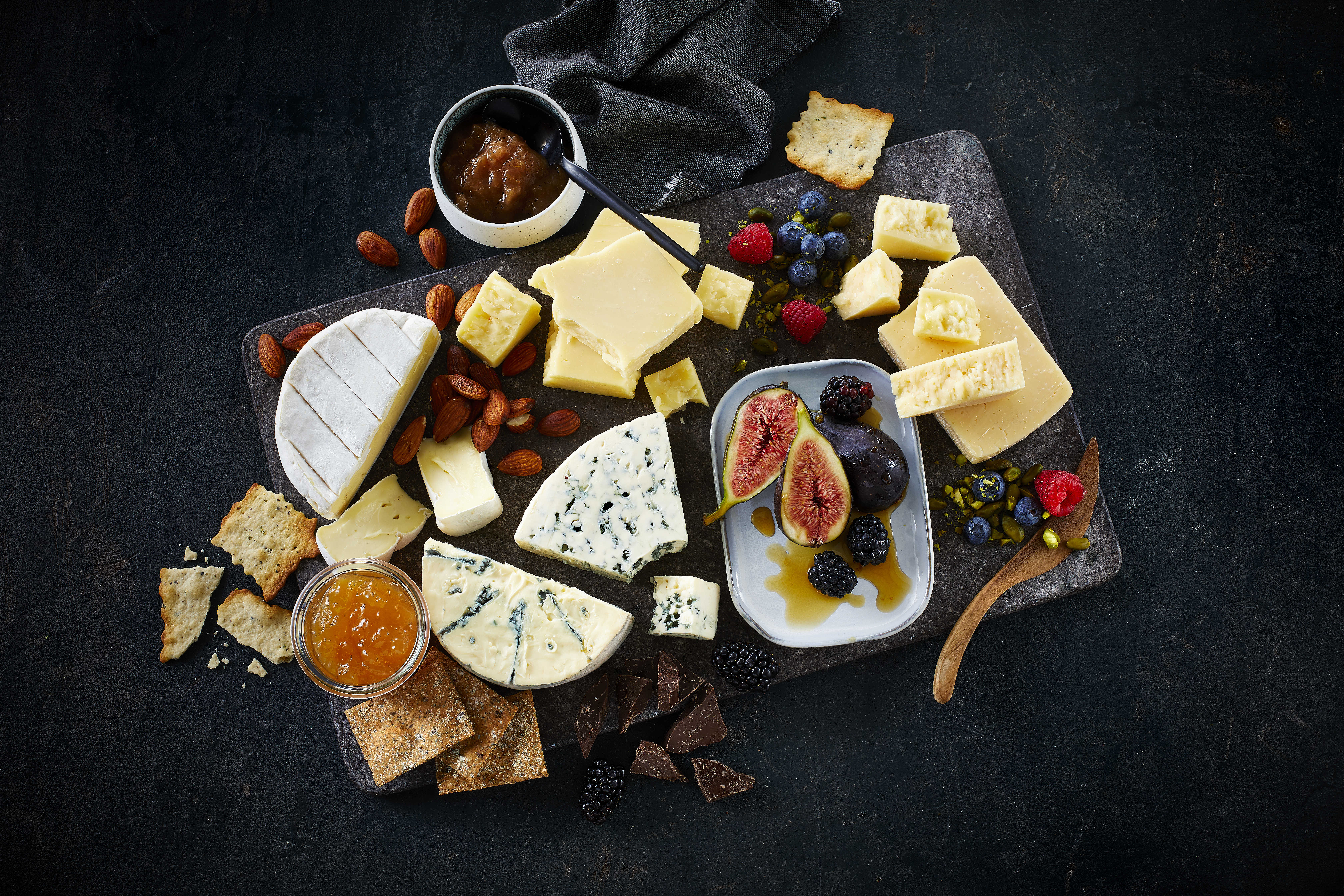 How to style your cheese board