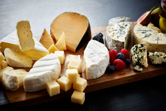 how-to-style-a-cheese-board-2